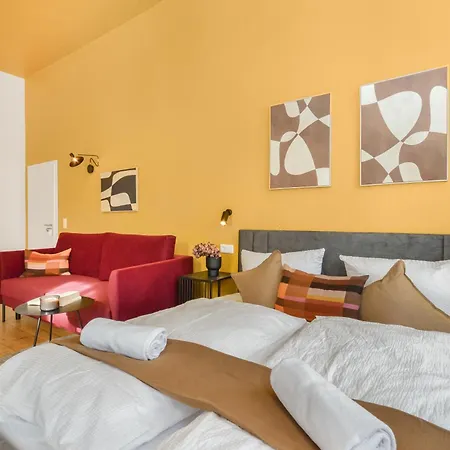 Perfekt für Gruppen - Schlafzimmer nahe Bielefeld Hbf - NUJU RENTALS BIELEFELD Bielefeld