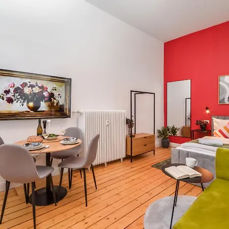 Perfekt Fuer Gruppen - Schlafzimmer Nahe Hbf - Nuju