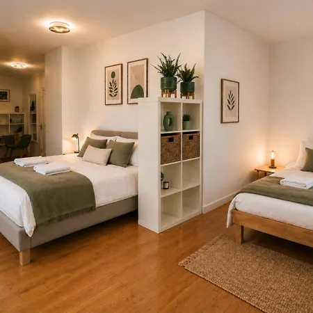 Nuju & Lofts Ideal Fuer Gruppen Daire