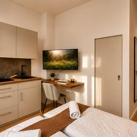 Nuju & Lofts Ideal Fuer Gruppen بيليفيلد