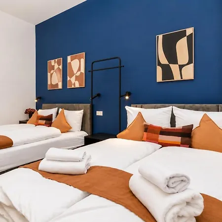 Nuju & Lofts Ideal Fuer Gruppen شقة