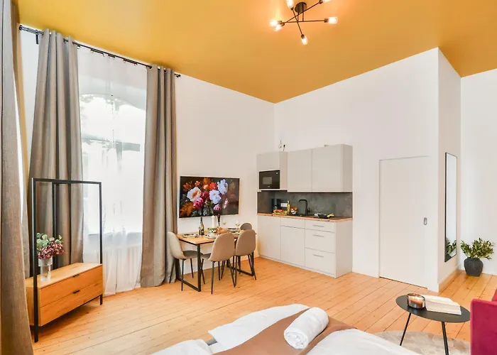 Perfekt Fuer Gruppen - Schlafzimmer Nahe Hbf *