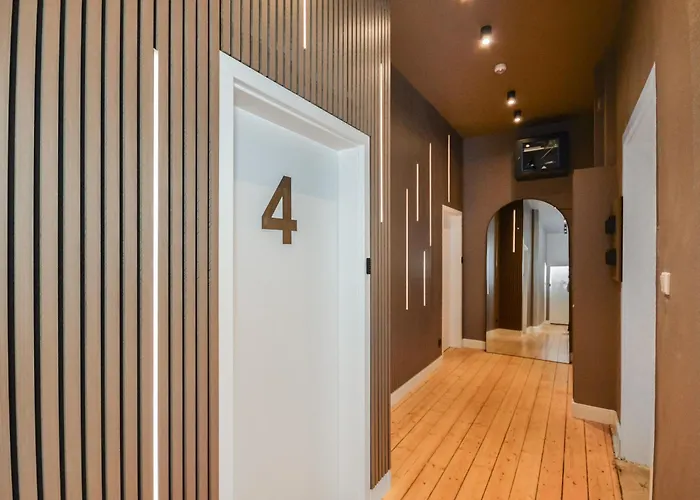 Perfekt Fuer Gruppen - Schlafzimmer Nahe Hbf *