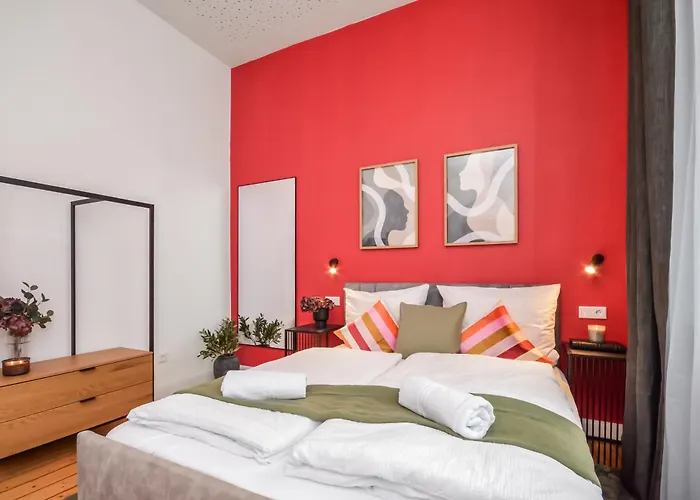 Perfekt Fuer Gruppen - Schlafzimmer Nahe Hbf *