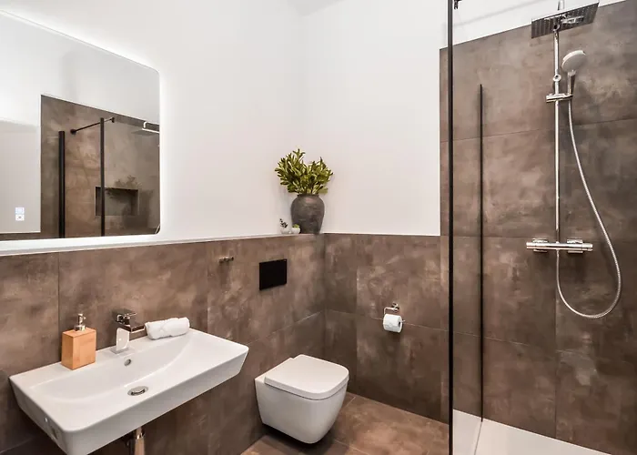 Perfekt Fuer Gruppen - Schlafzimmer Nahe Hbf